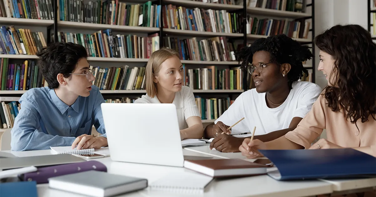 A group of students using UWorld SAT, ACT & AP prep resources
